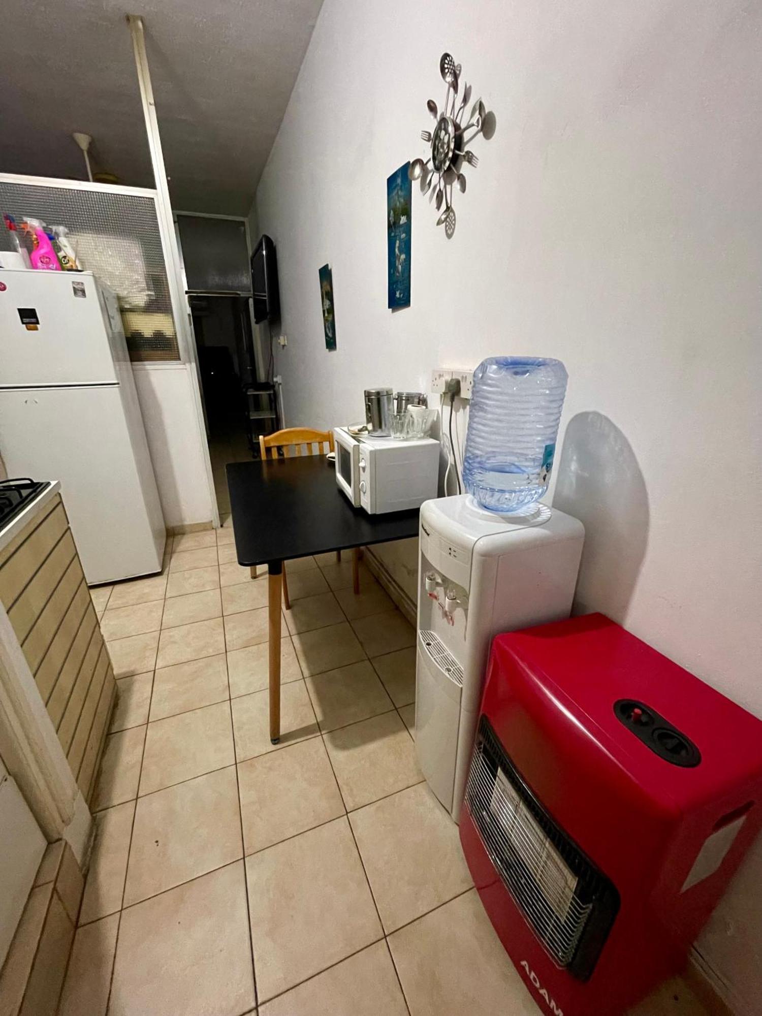 Studio Apartment Larnaca Ngoại thất bức ảnh