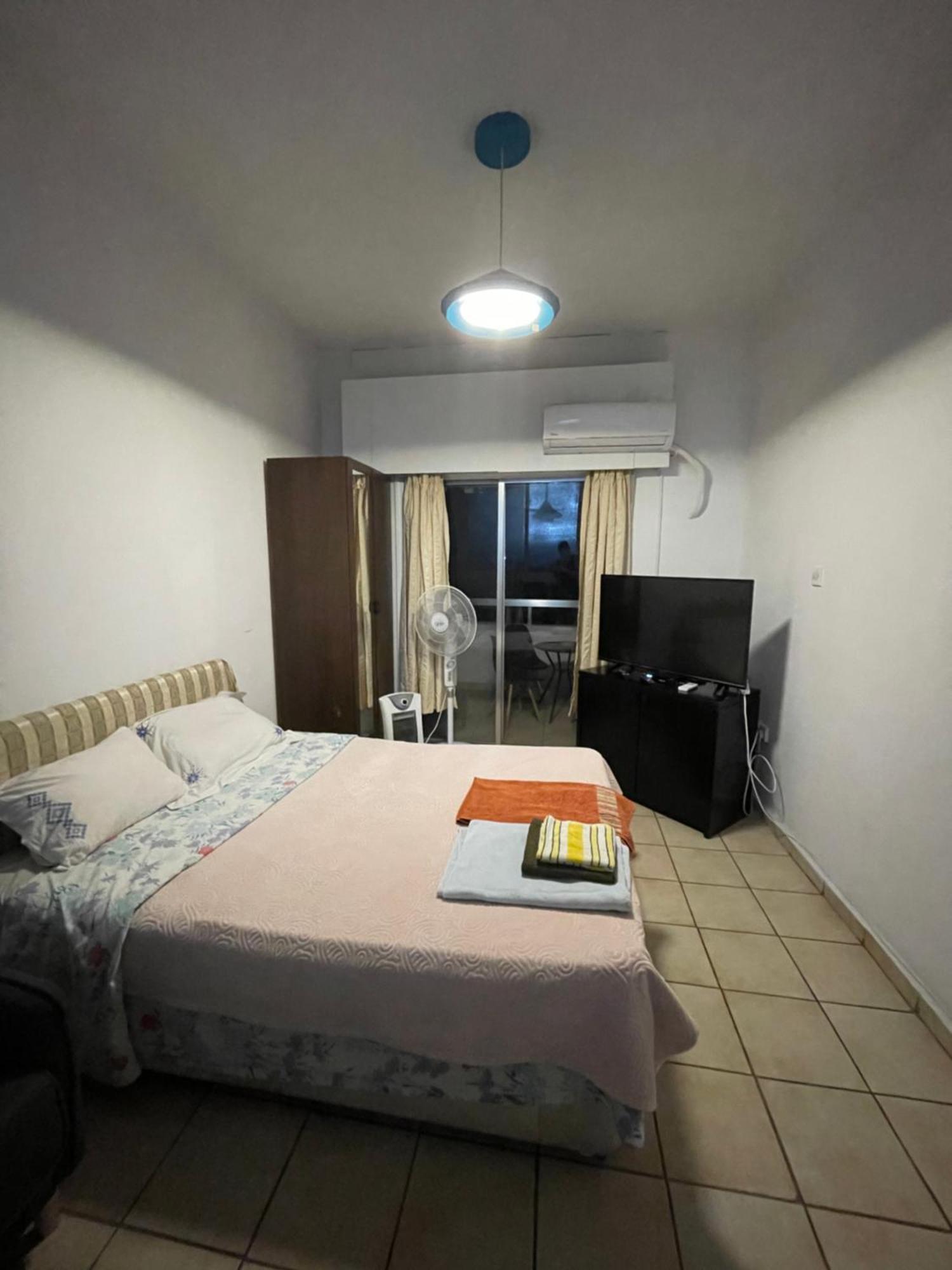 Studio Apartment Larnaca Ngoại thất bức ảnh